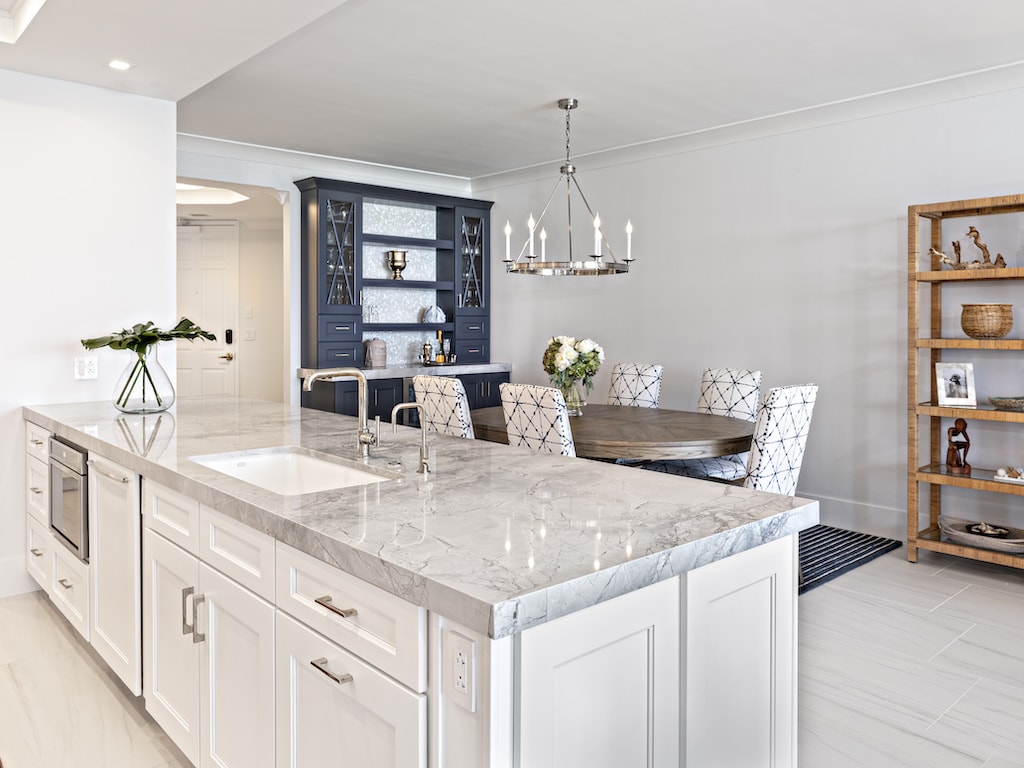 Jennifer Lynn Interior Design Polished Nickel White Shaker Coastal Modern Kitchen